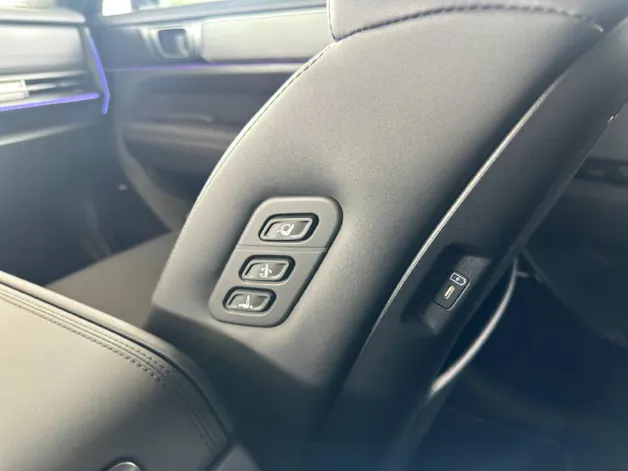 Hyundai SANTA FE 1.6 T-GDi Hybrid Calligraphy Swiss Edition 7P