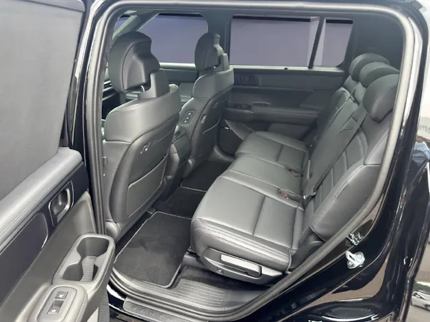 Hyundai SANTA FE 1.6 T-GDi Hybrid Calligraphy Swiss Edition 7P