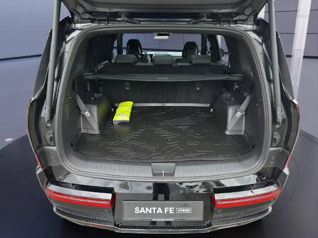 Hyundai SANTA FE 1.6 T-GDi Hybrid Calligraphy Swiss Edition 7P