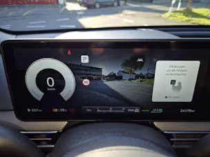 Genesis GV60 Single Motor Premium 77.4 kWh