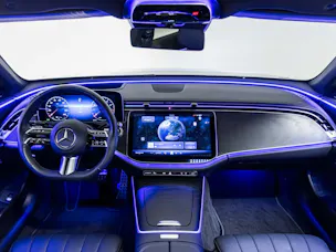 Mercedes-Benz E 200 4MATIC