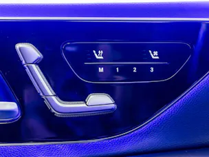 Mercedes-Benz E 200 4MATIC