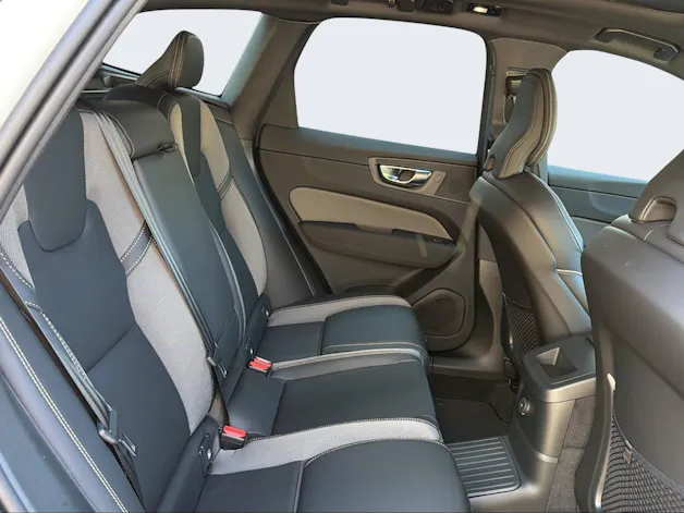 Volvo XC60 2.0 T6 TE Black Edition eAWD