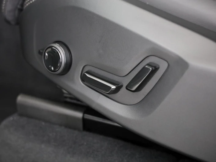 Fahrzeugbild VOLVO XC90