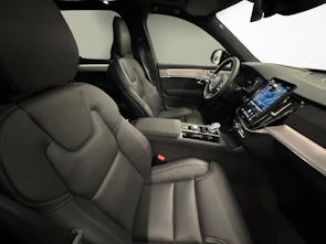 Fahrzeugbild VOLVO XC90 2.0 B5 MH Black Edition AWD
