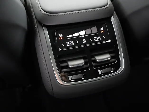 Volvo XC90 2.0 B5 MH Black Edition AWD