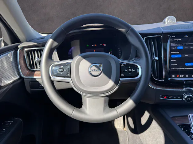 Volvo XC60 2.0 T8 TE Ultimate Dark eAWD