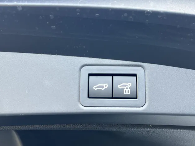 Toyota Corolla Touring Sports 2.0 HSD Swiss Edition