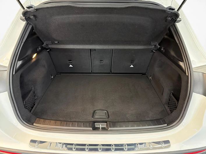 Fahrzeugbild MERCEDES-BENZ GLA 35 AMG