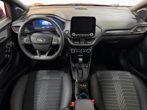 https://vehicle.imgix.net/4285404/706bee80-b7c7-4807-970c-f27cacc7b1ea.jpg