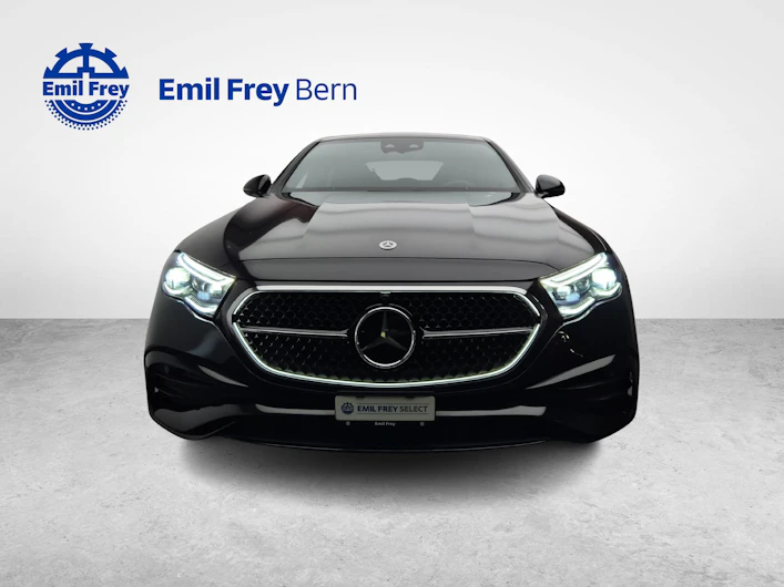 image du véhicule MERCEDES-BENZ E 220