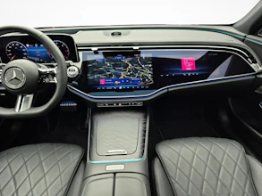 https://vehicle.imgix.net/4285449/3640ffff-ccaf-4e37-abbe-0bea9f575252.jpg