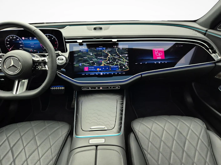 image du véhicule MERCEDES-BENZ E 220