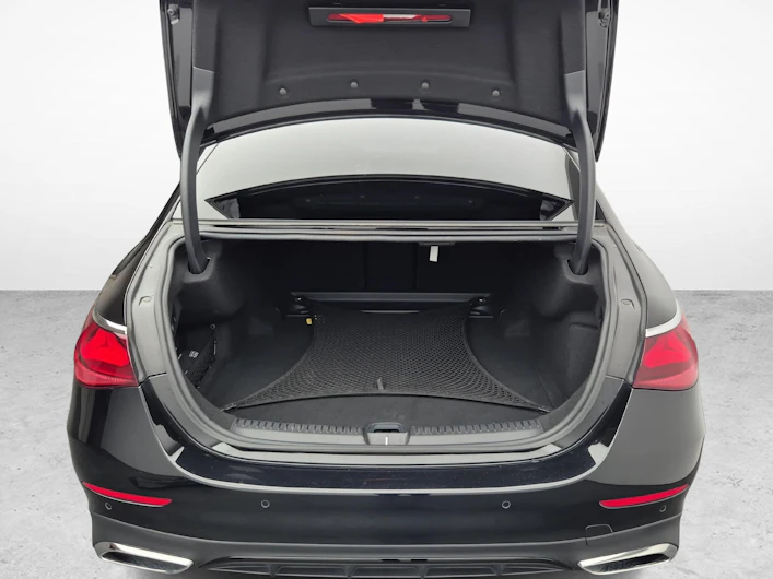 image du véhicule MERCEDES-BENZ E 220