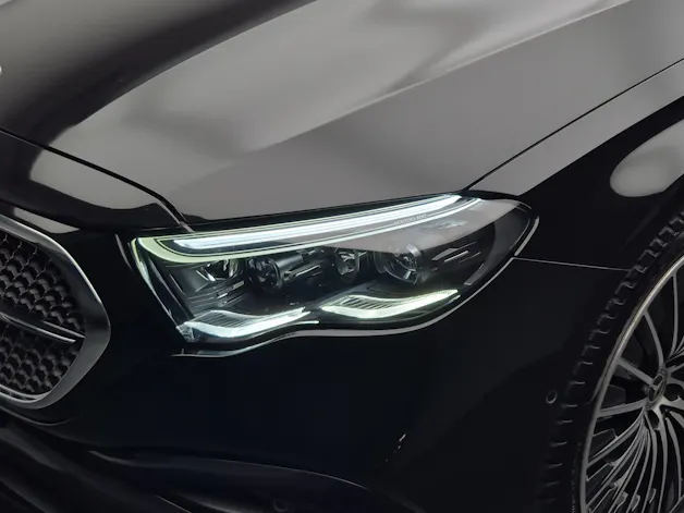 Mercedes-Benz E 220 d AMG Line 4matic