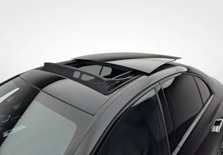 https://vehicle.imgix.net/4285449/938bbd5a-47c6-48de-8a31-8f259fa635da.jpg