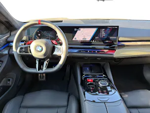 BMW M5 xDrive Touring