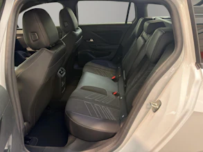 https://vehicle.imgix.net/4285479/51a9d675-d5fe-4c55-a7d1-5a58b4e7a4f8.jpg