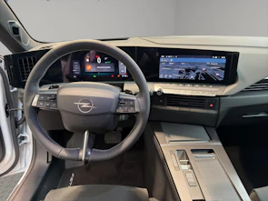 immagine del veicolo OPEL Astra-e Sports Tourer Ultimate