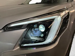 Subaru Forester Station 2.0i e-Boxer Swiss Plus