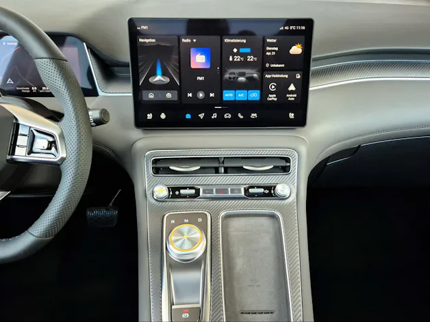 MG S6 EV 77 kWh Luxury 4WD