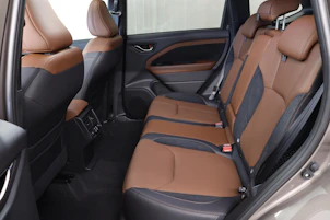 Fahrzeugbild SUBARU Forester Station 2.0i e-Boxer Luxury