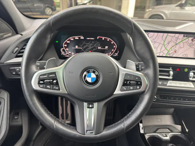 BMW M135i xDrive M Performance Paket