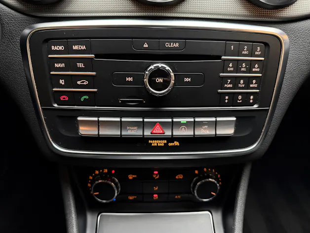 Mercedes-Benz CLA 200 Urban Shooting Brake