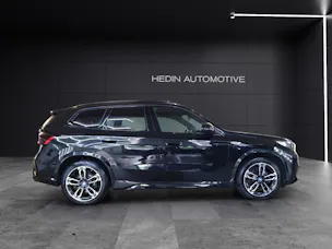 BMW X1 30e xDrive paddles