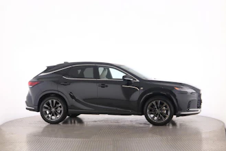 https://vehicle.imgix.net/4285673/2c9ae3f2-bc71-44e1-9b8d-bca84f80e265.jpg