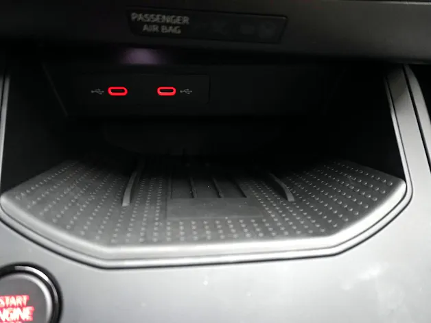 SEAT Arona 1.5 TSI FR DSG