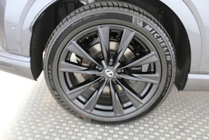 Fahrzeugbild LEXUS RX 500h F-Sport