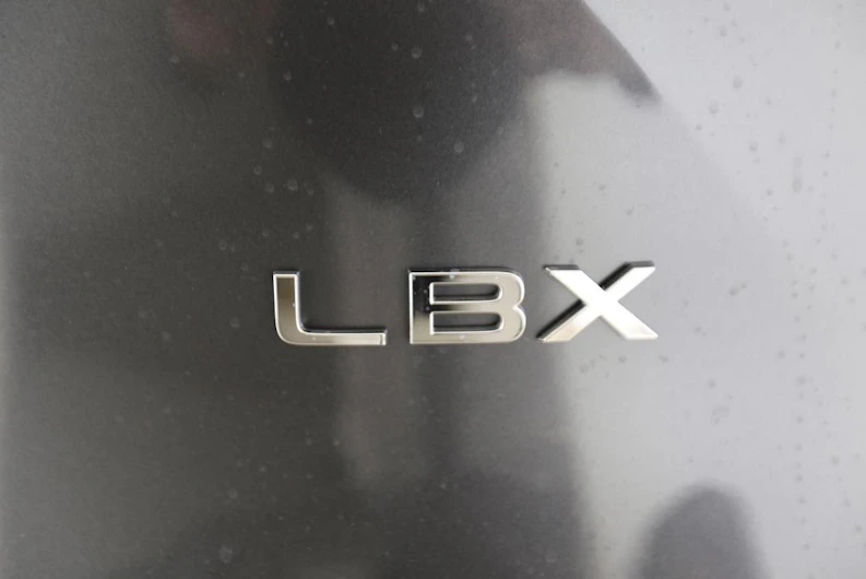 image du véhicule LEXUS LBX