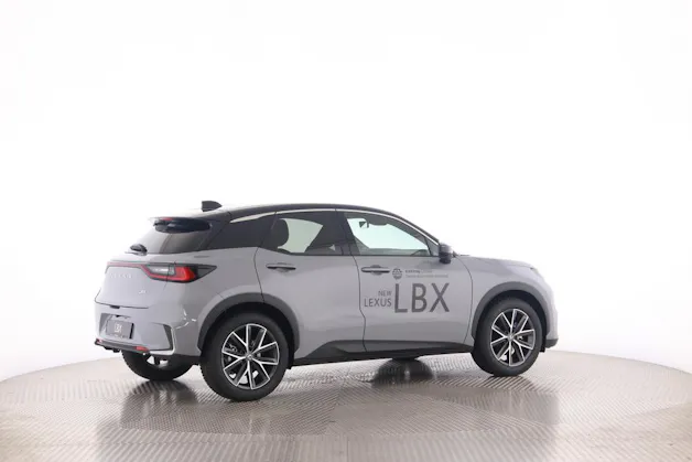 Lexus LBX 1.5 Hybrid Emotion