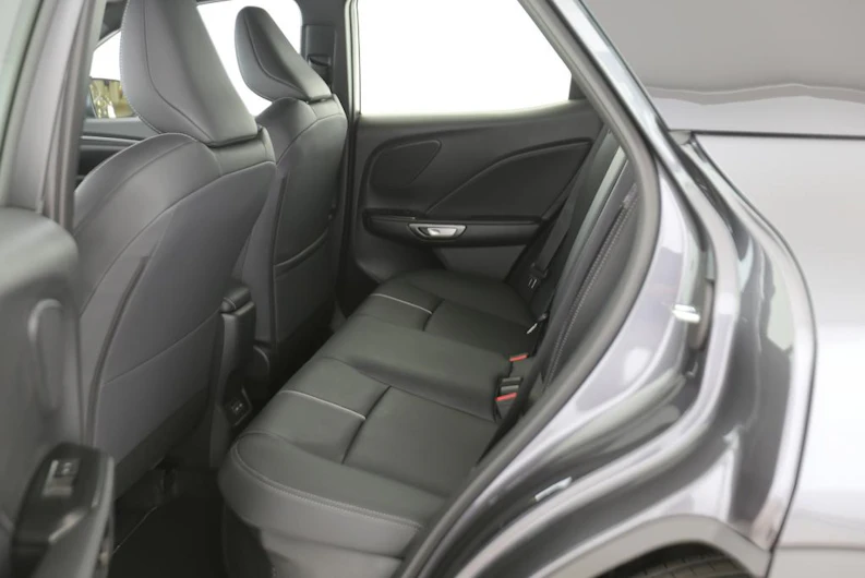 Fahrzeugbild LEXUS LBX