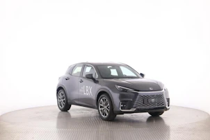 Fahrzeugbild LEXUS LBX 1.5 Hybrid Relax AWD