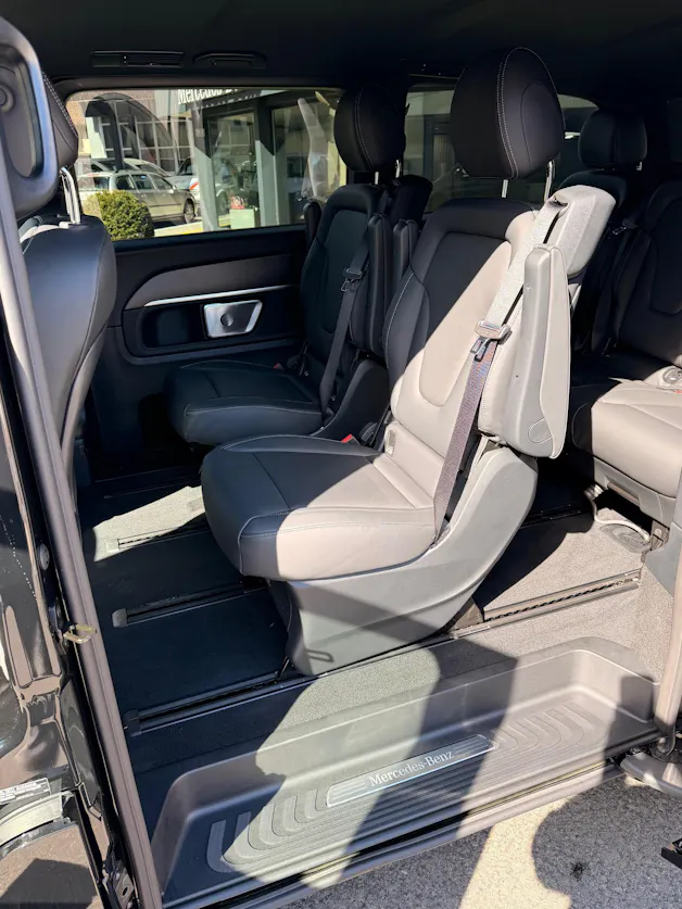 Mercedes-Benz V 300 d Swiss Ed. lang 4matic Van