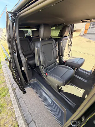 Mercedes-Benz V 300 d Swiss Ed. lang 4matic Van