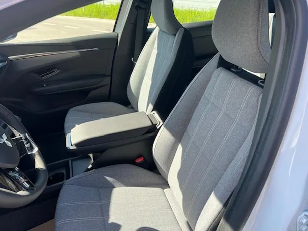 Mitsubishi Eclipse Cross Inform