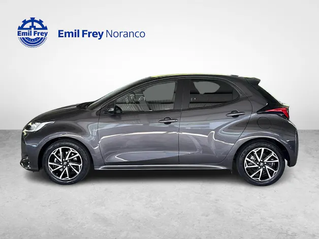 Toyota Yaris 1.5 VVT-i HSD Trend + Ruote invernali incluse