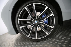 Fahrzeugbild BMW M240i xDrive Coupé