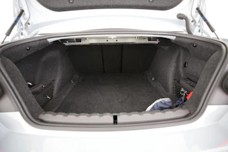 https://vehicle.imgix.net/4285773/8084937f-bc15-4fa1-aa19-6b2337f448e8.jpg