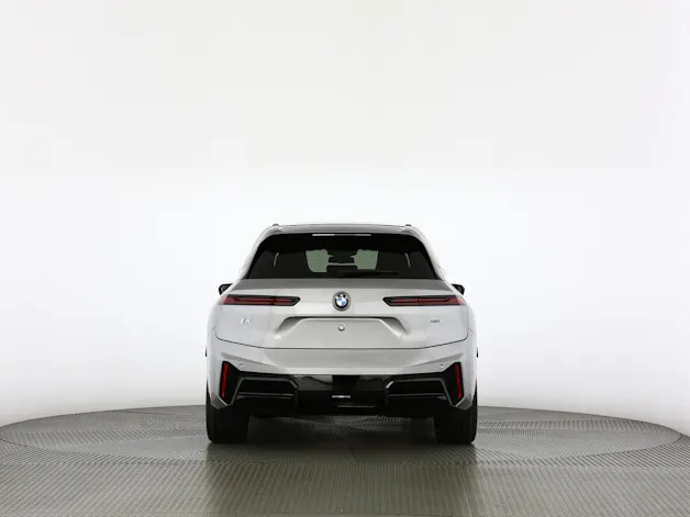 BMW iX xDrive60