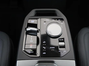 https://vehicle.imgix.net/4285788/8977596e-a272-4b44-b2c2-74994d21da5f.jpg