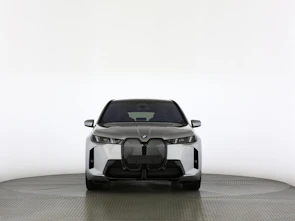 Fahrzeugbild BMW iX xDrive60