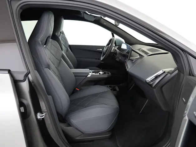 BMW iX xDrive60