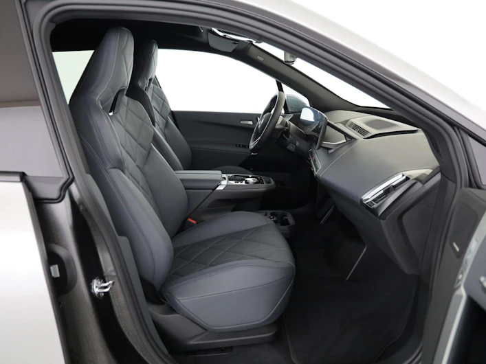 Fahrzeugbild BMW iX