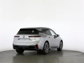 https://vehicle.imgix.net/4285788/e04602c3-9aa2-4376-b02e-513be385845b.jpg