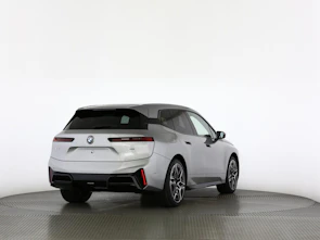 Fahrzeugbild BMW iX xDrive60