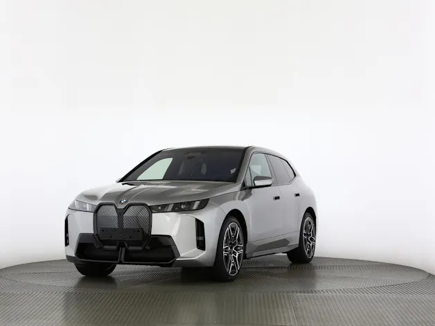BMW iX xDrive60